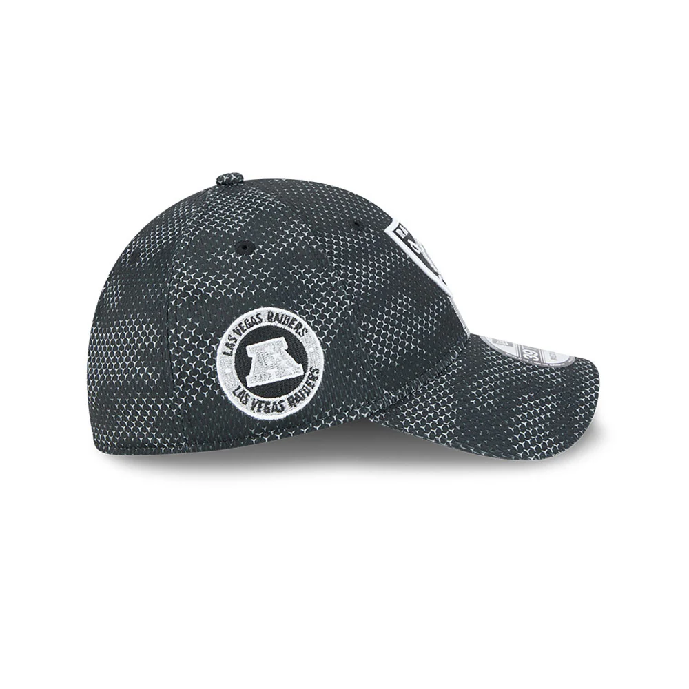 Las Vegas Raiders NFL 2024 Sideline New Era 39 Thirty Flex Hat - Black / Grey - Image 4