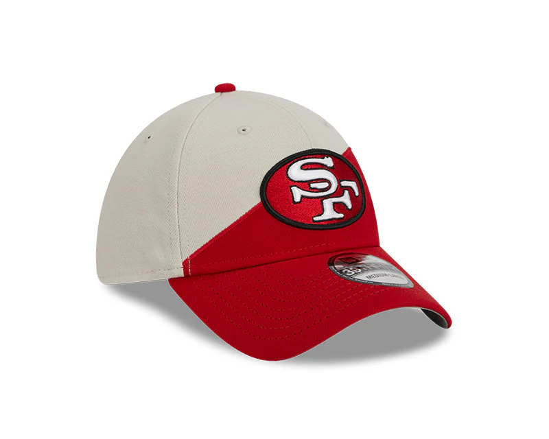 San Francisco 49ers  New Era 2023 Historic Sideline 39THIRTY Flex Hat - Cream/Red - Image 3